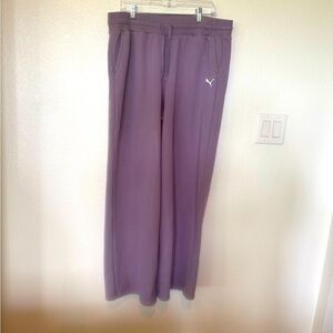 Puma Women’s XL Lavender Fleece Sweatpants Post-workout Sporty Baggy Comfort